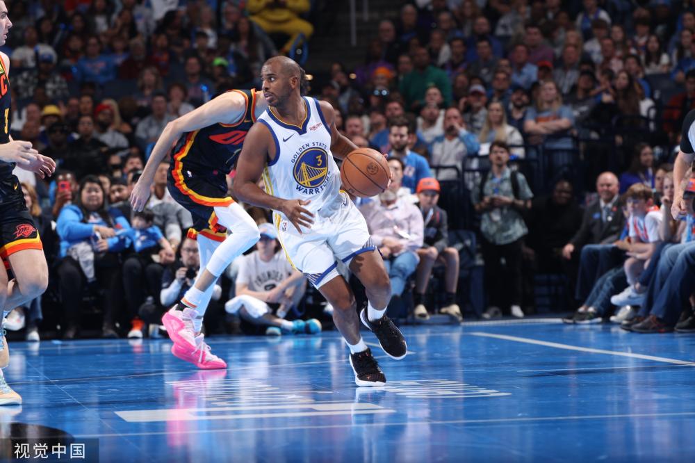 他在进攻端 他在进攻端