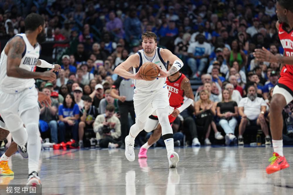 表现都表现 表现都表现