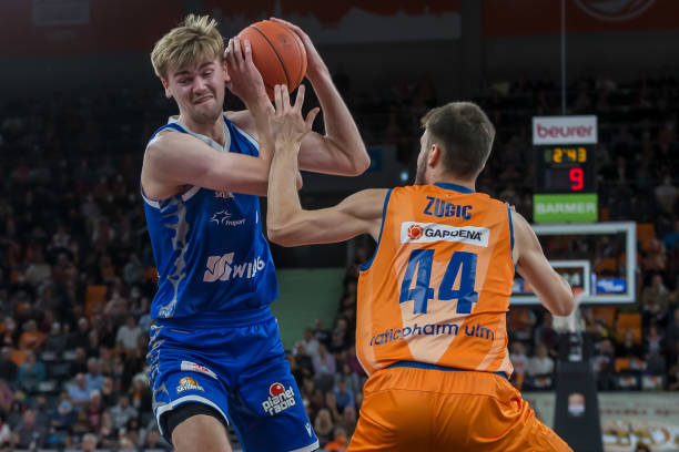 如此优秀的 如此优秀的