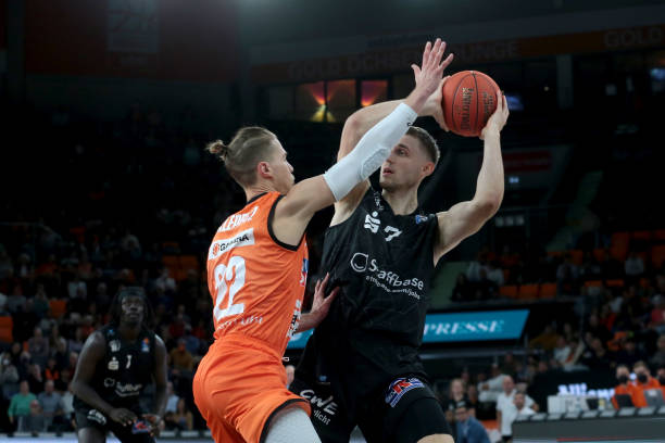 上个赛季经 上个赛季经