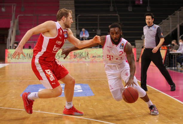 继续书写自 继续书写自